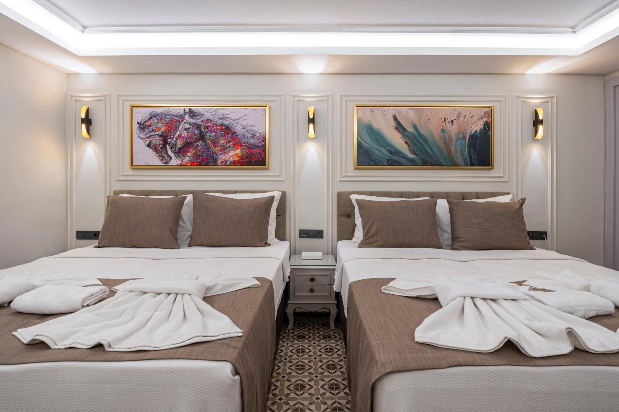 Pera Luna Premium Hotel Istanbul Exterior foto